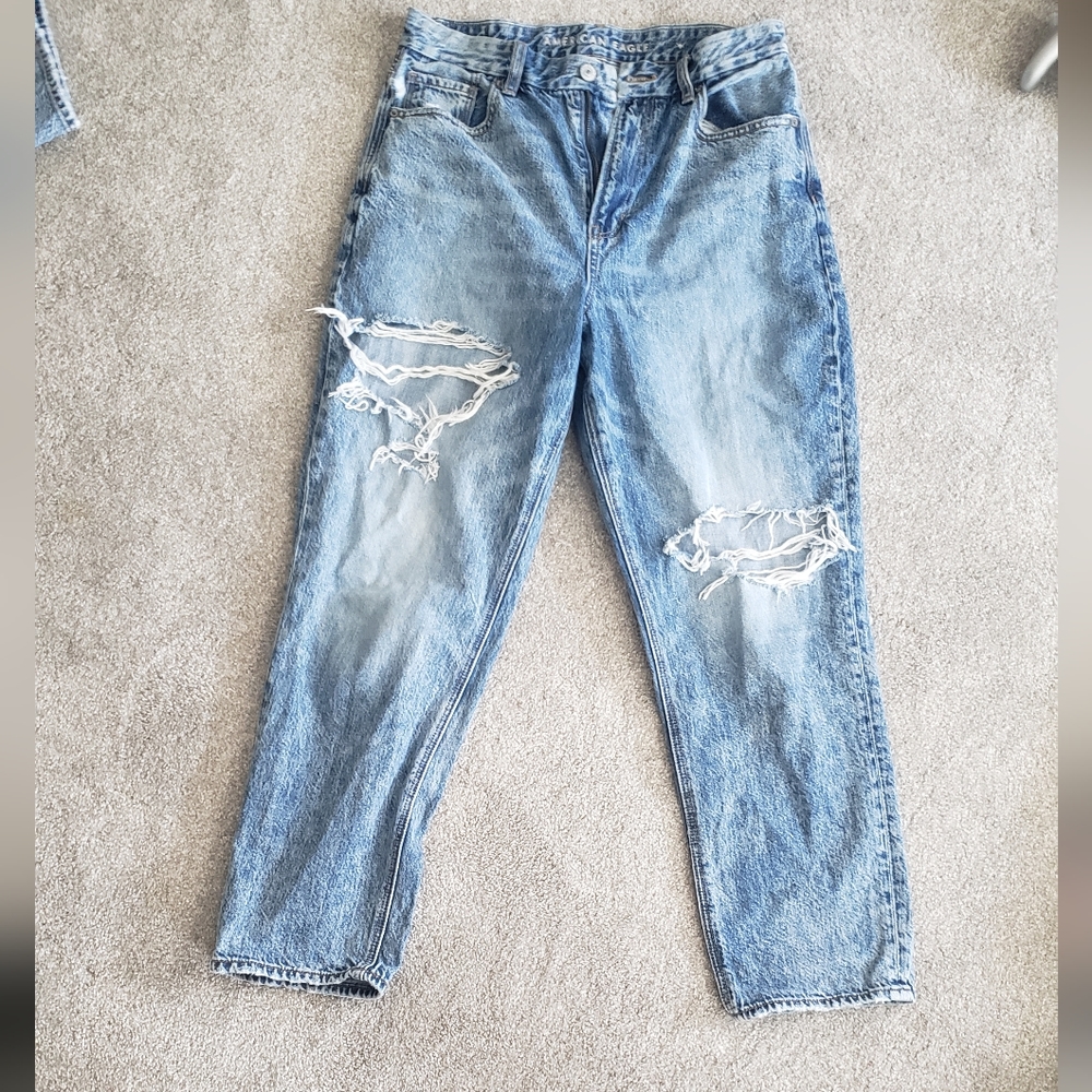 American Eagle Curvy Mom Jeans